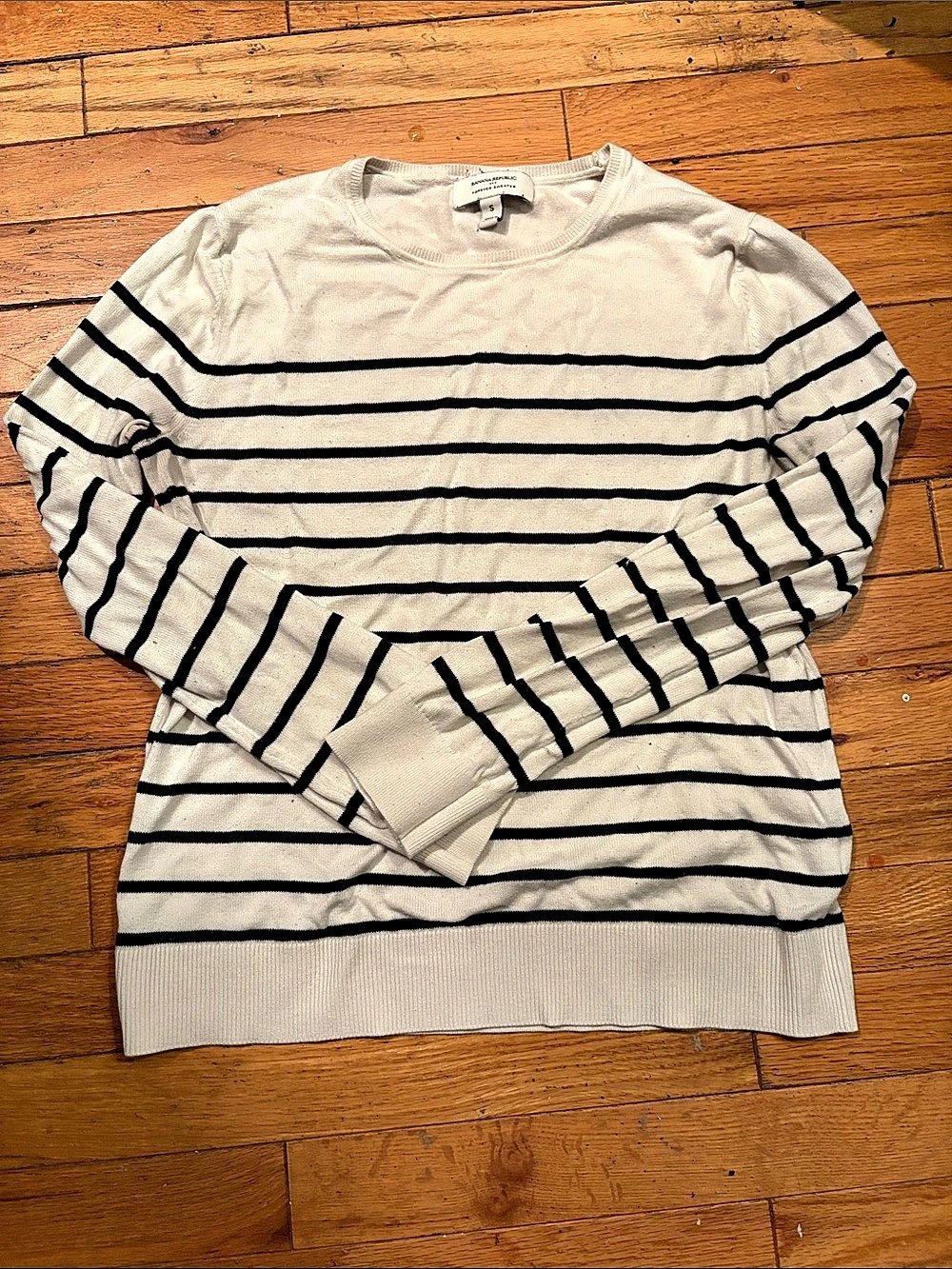 Banana Republic Forever Striped Sweater White & Black Small